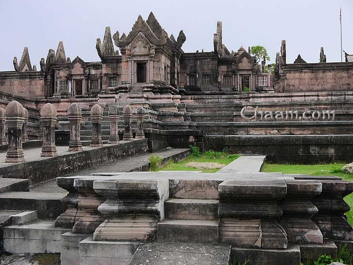 Ancient ruins of lost Thai culture