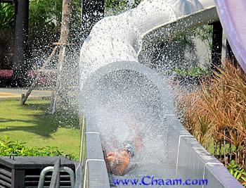 Extreme fun water slide