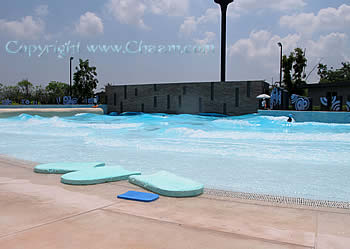 Wave pool in Thailand