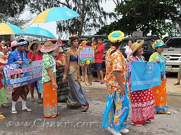 Colourful parade in Cha-Am